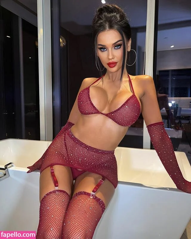 Katarzyna Bucko Onlyfans Photo Gallery 