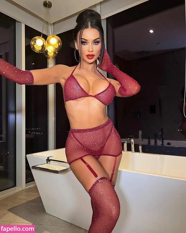 Katarzyna Bucko Onlyfans Photo Gallery 