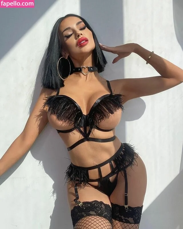 Katarzyna Bucko Onlyfans Photo Gallery 