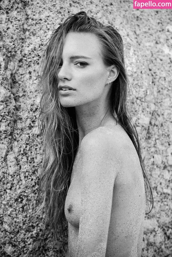 Maya Stepper Onlyfans Photo Gallery 