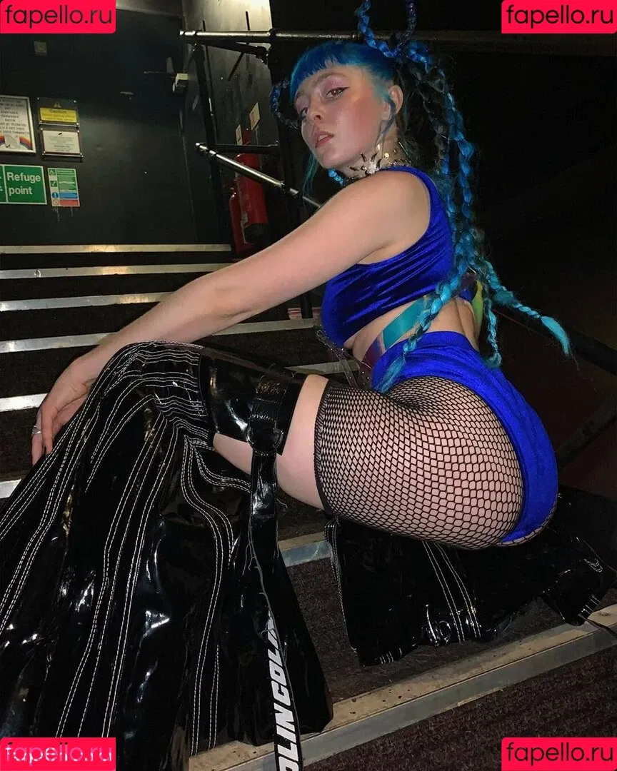 Ashnikko Onlyfans Photo Gallery 