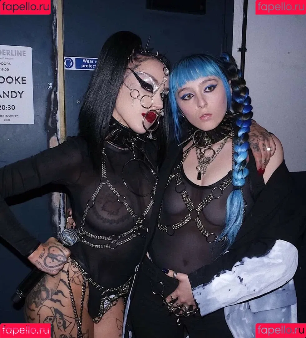 Ashnikko Onlyfans Photo Gallery 