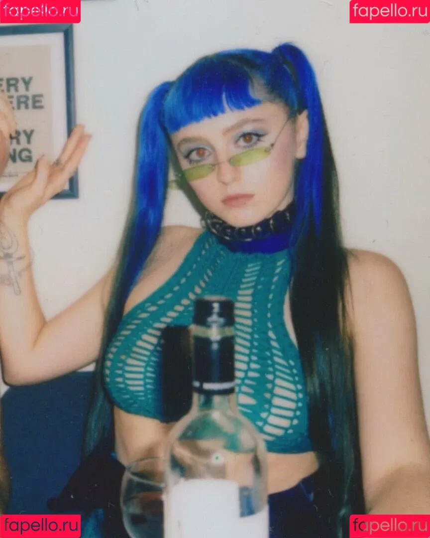 Ashnikko Onlyfans Photo Gallery 