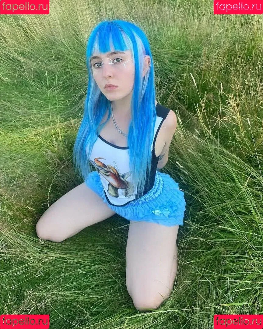 Ashnikko Onlyfans Photo Gallery 