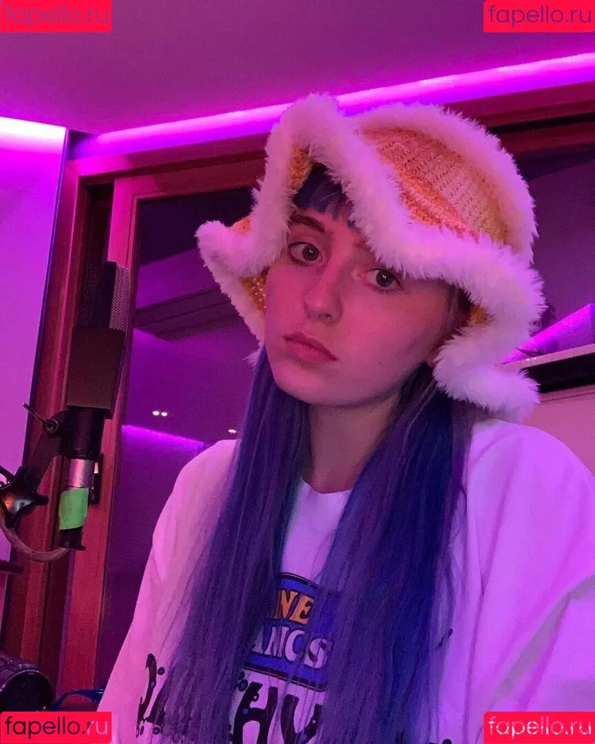 Ashnikko Onlyfans Photo Gallery 