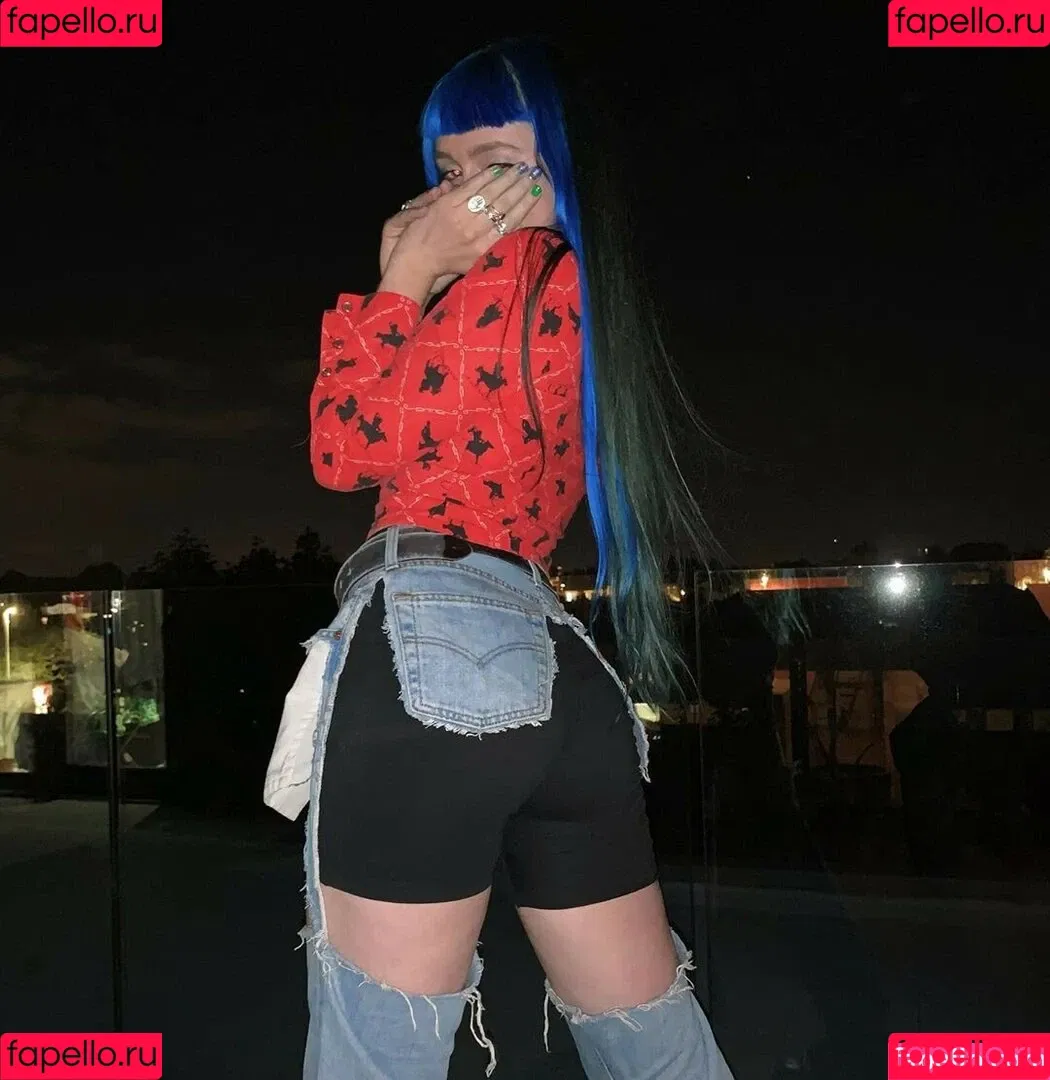 Ashnikko Onlyfans Photo Gallery 