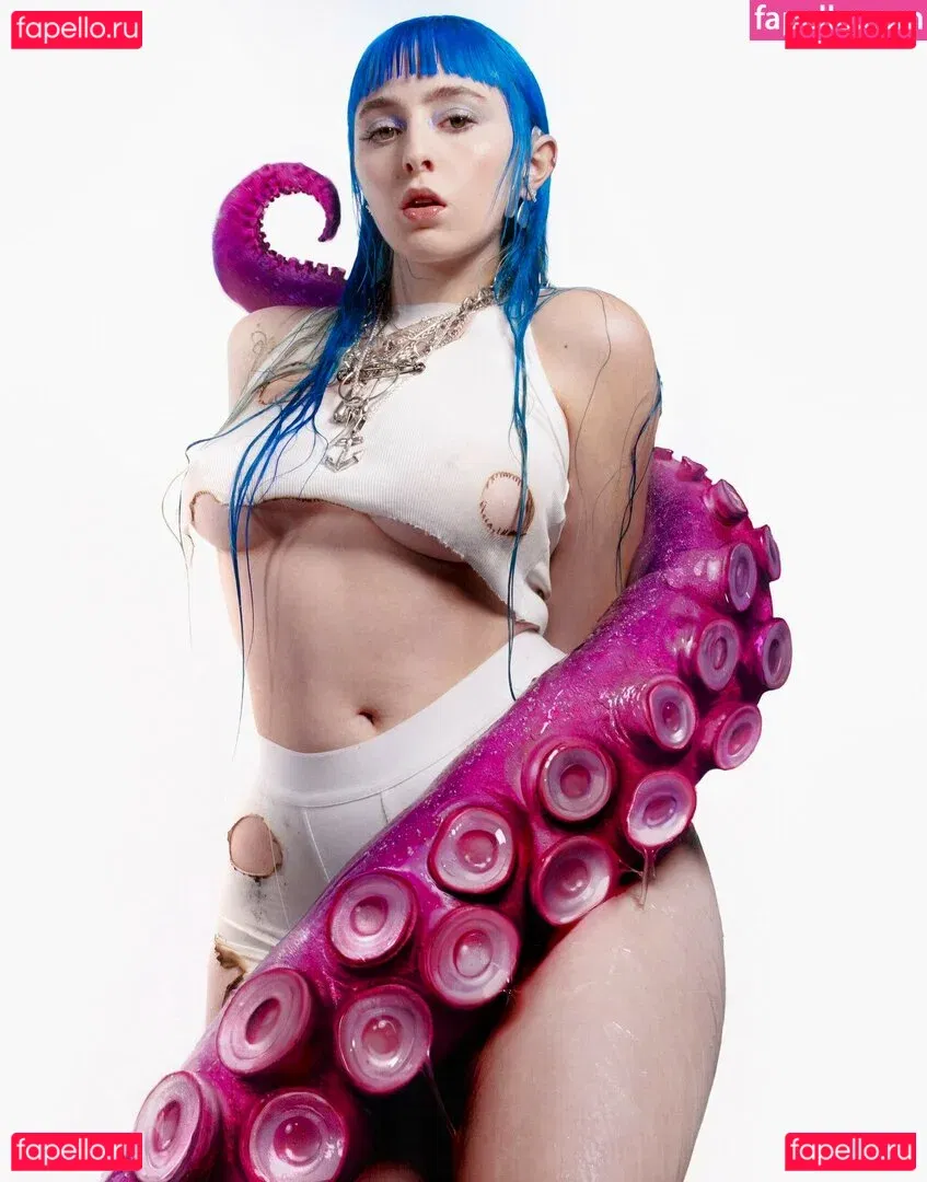 Ashnikko Onlyfans Photo Gallery 