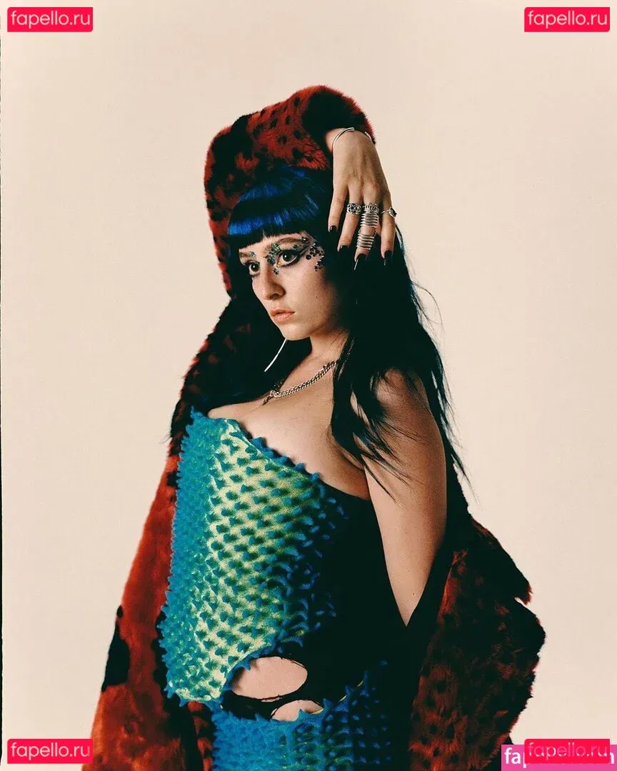 Ashnikko Onlyfans Photo Gallery 