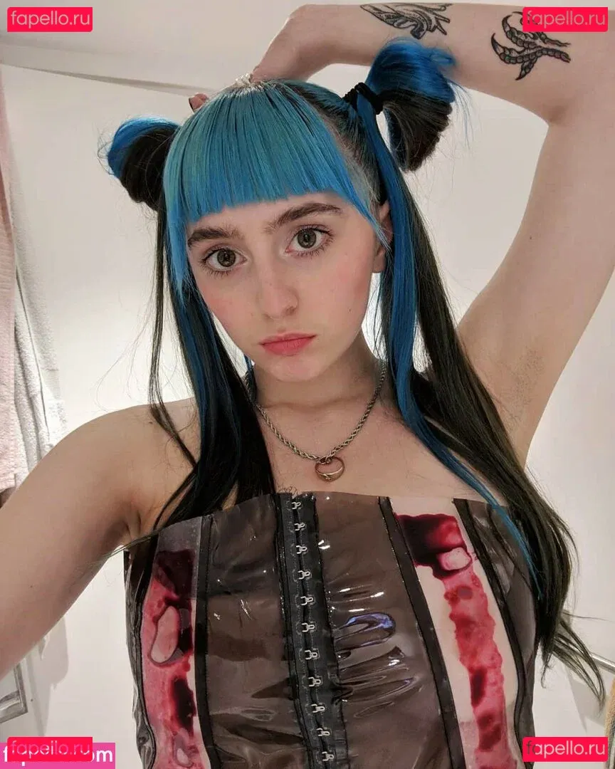 Ashnikko Onlyfans Photo Gallery 