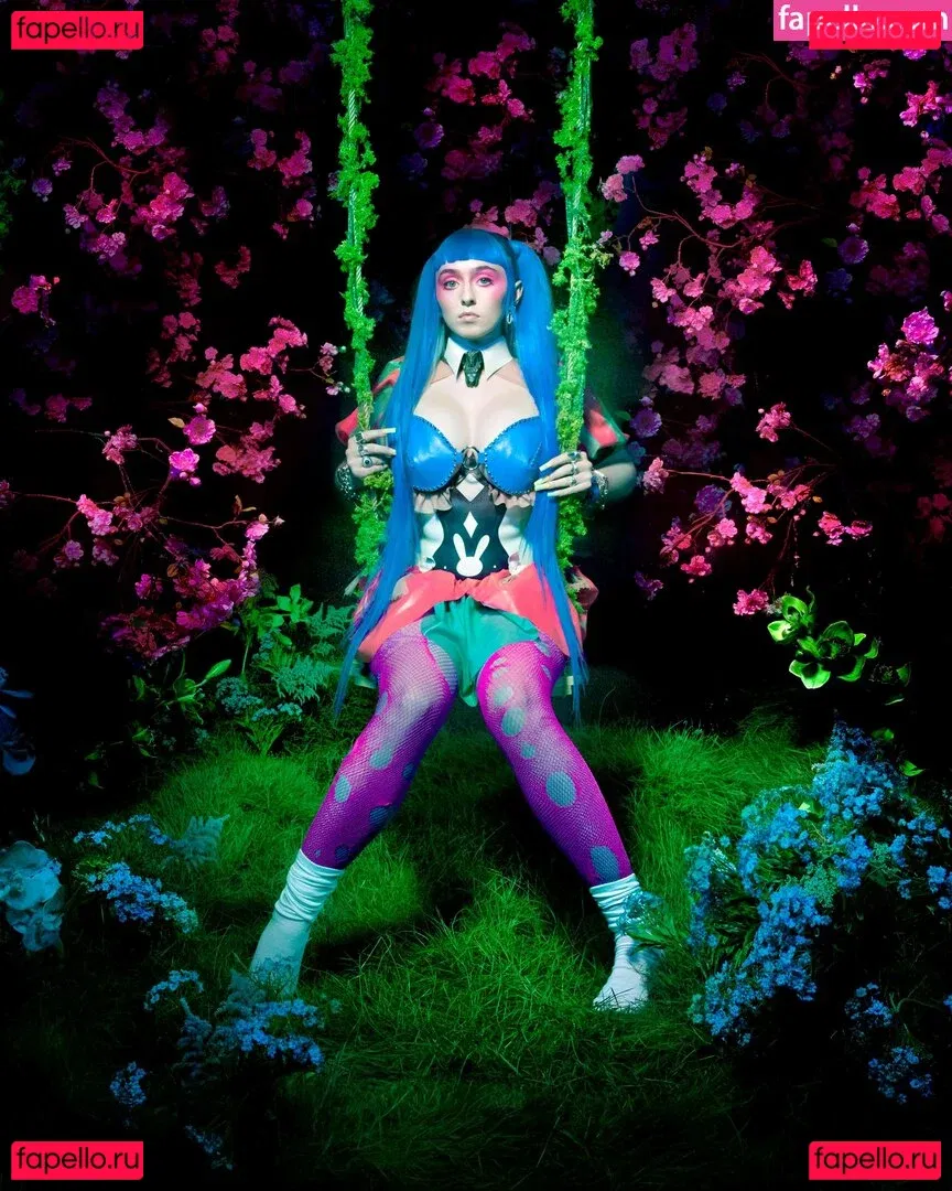 Ashnikko Onlyfans Photo Gallery 