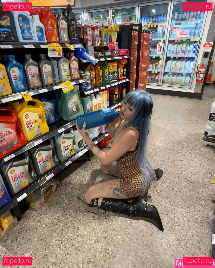 Ashnikko Onlyfans Photo Gallery 