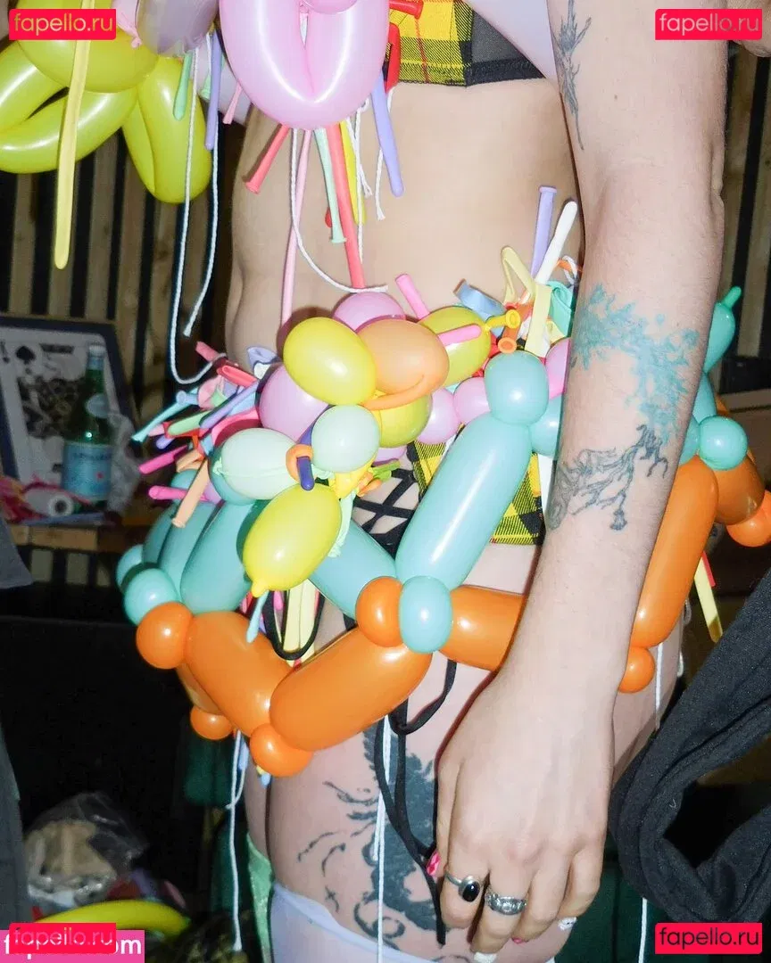 Ashnikko Onlyfans Photo Gallery 