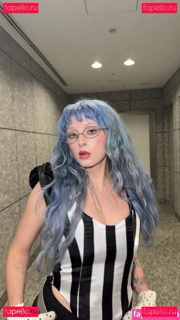 Ashnikko Onlyfans Photo Gallery 