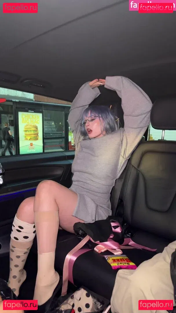 Ashnikko Onlyfans Photo Gallery 