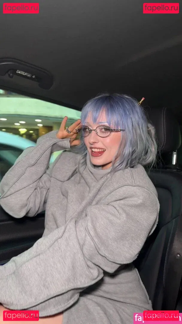 Ashnikko Onlyfans Photo Gallery 