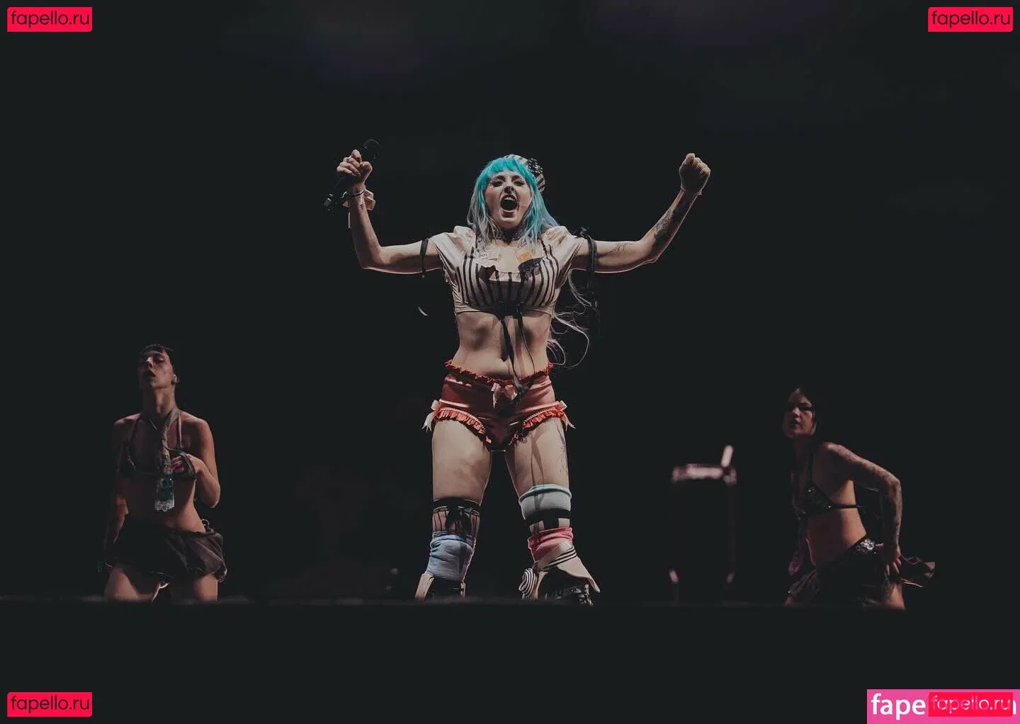 Ashnikko Onlyfans Photo Gallery 