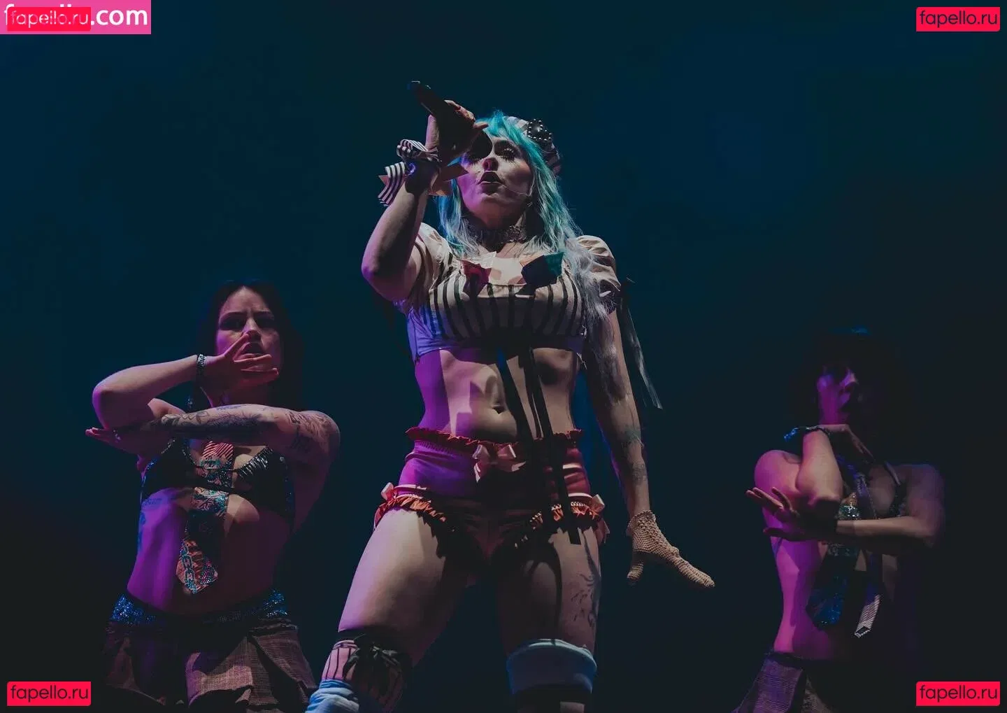 Ashnikko Onlyfans Photo Gallery 