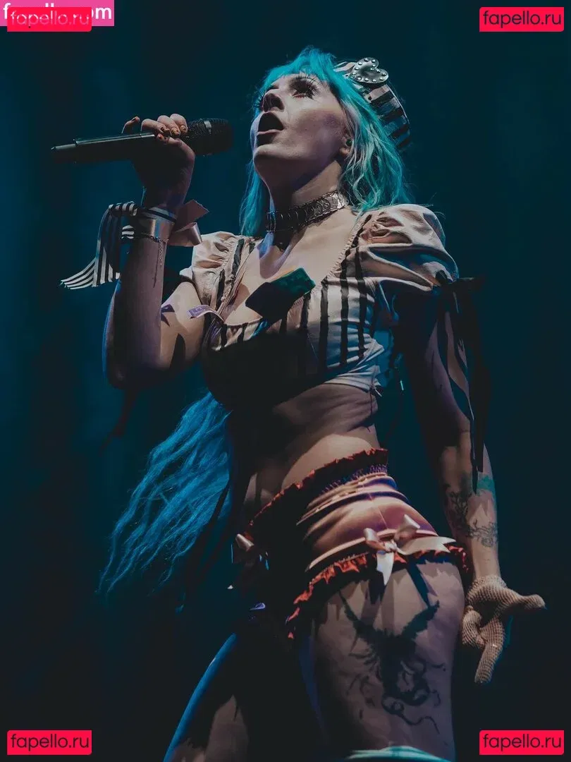 Ashnikko Onlyfans Photo Gallery 