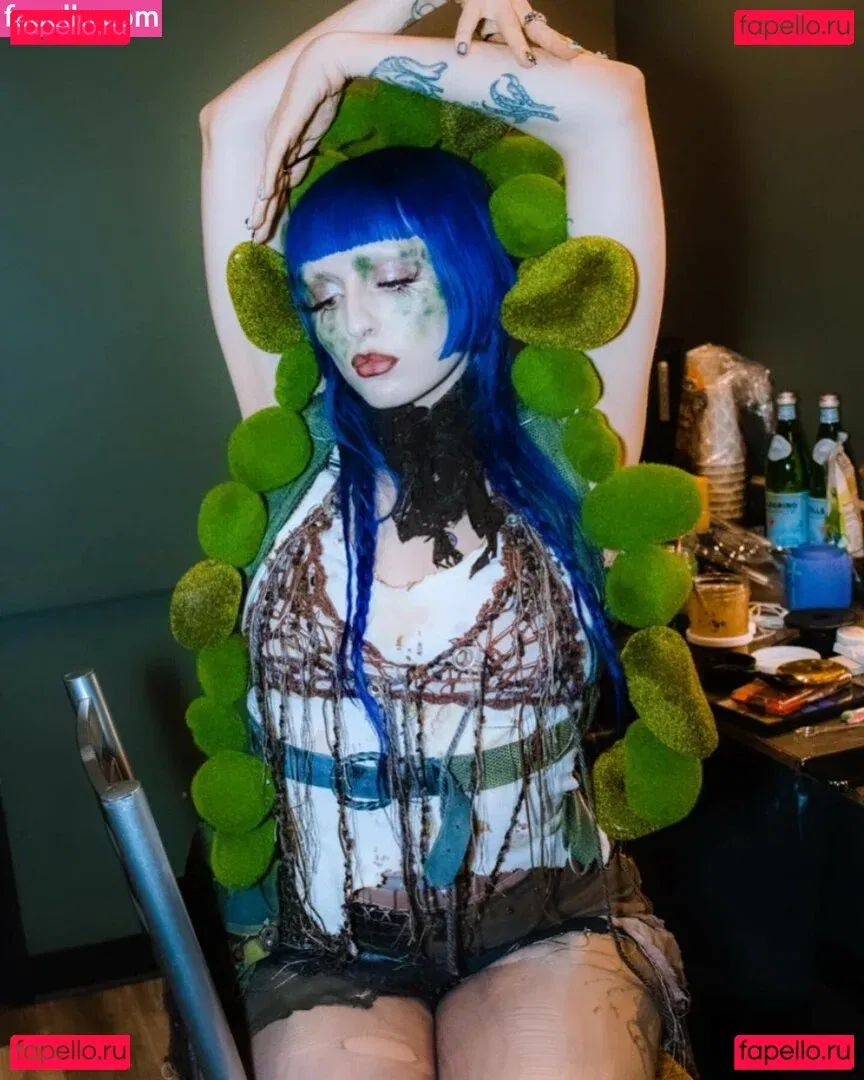 Ashnikko Onlyfans Photo Gallery 