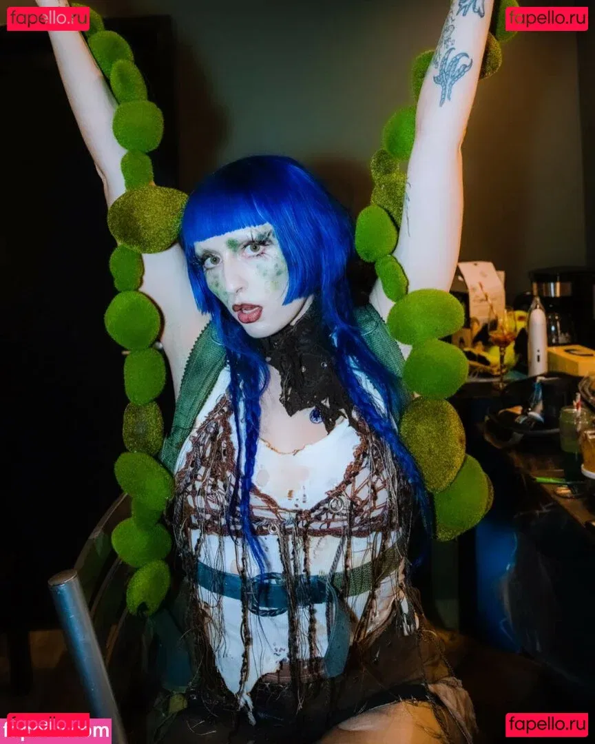 Ashnikko Onlyfans Photo Gallery 