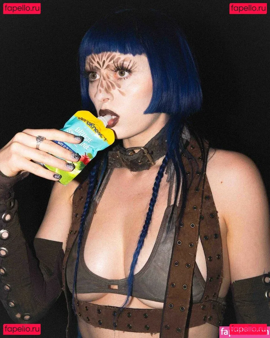 Ashnikko Onlyfans Photo Gallery 