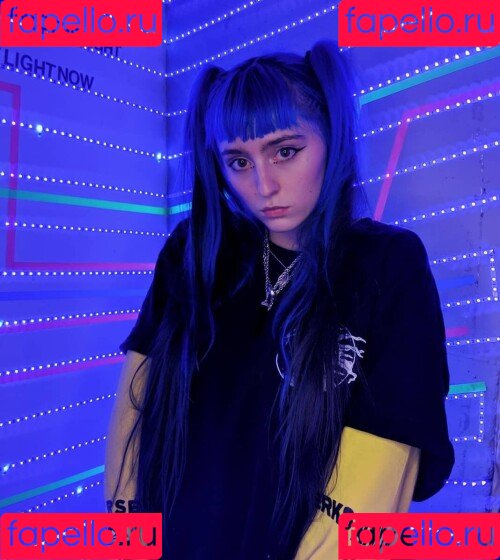 Ashnikko Onlyfans Photo Gallery 