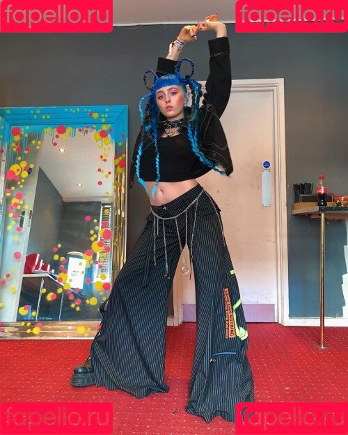 Ashnikko Onlyfans Photo Gallery 