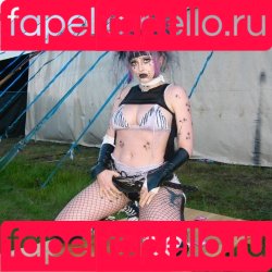 Ashnikko Onlyfans Photo Gallery 