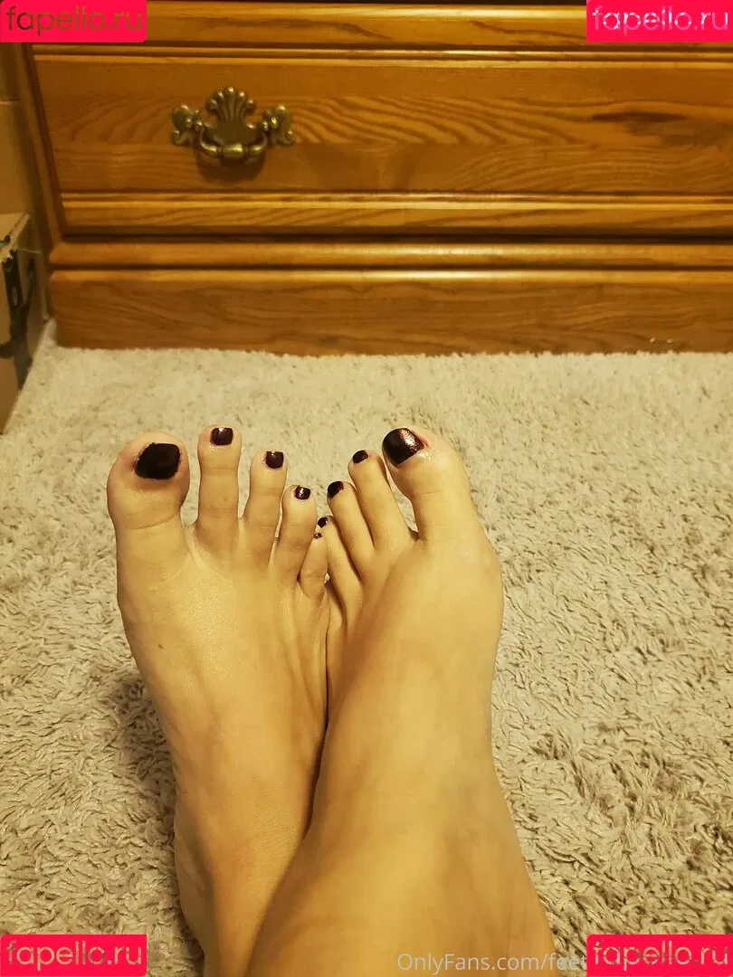 sweetfeet2187 Onlyfans Photo Gallery 