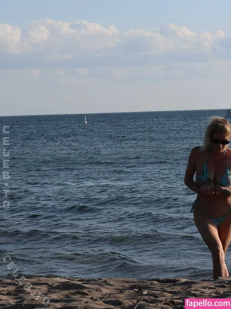 Aella_Girl Onlyfans Photo Gallery 