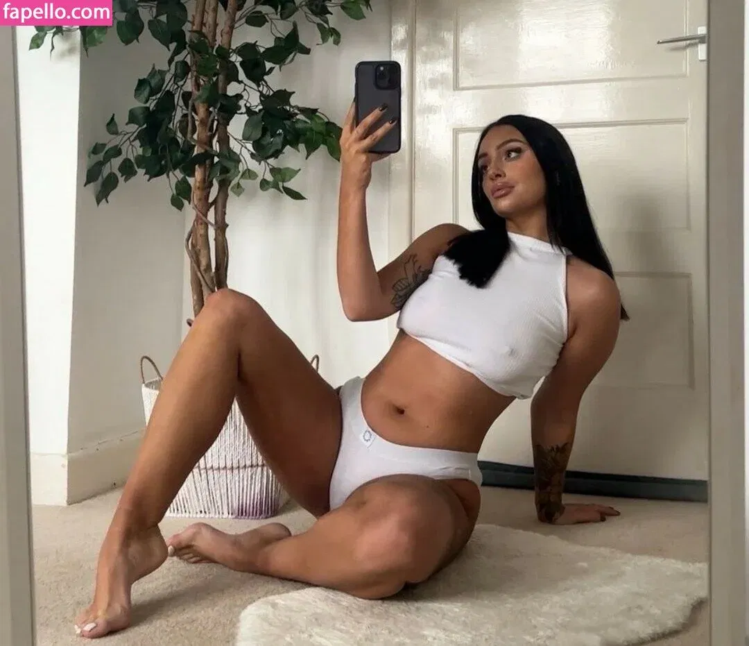 Riley Ray Onlyfans Photo Gallery 