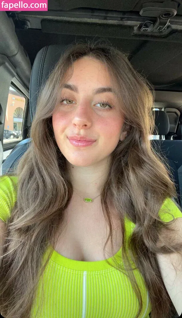 Gianina Paolantonio Onlyfans Photo Gallery 