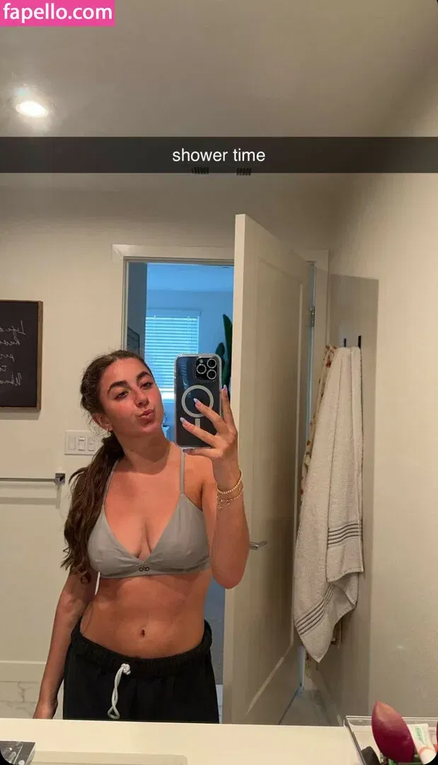 Gianina Paolantonio Onlyfans Photo Gallery 