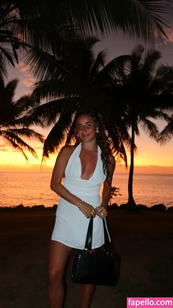 Gianina Paolantonio Onlyfans Photo Gallery 