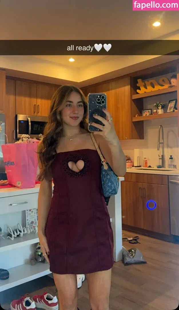 Gianina Paolantonio Onlyfans Photo Gallery 