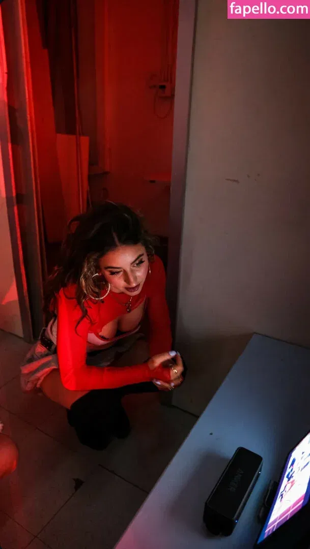 Gianina Paolantonio Onlyfans Photo Gallery 