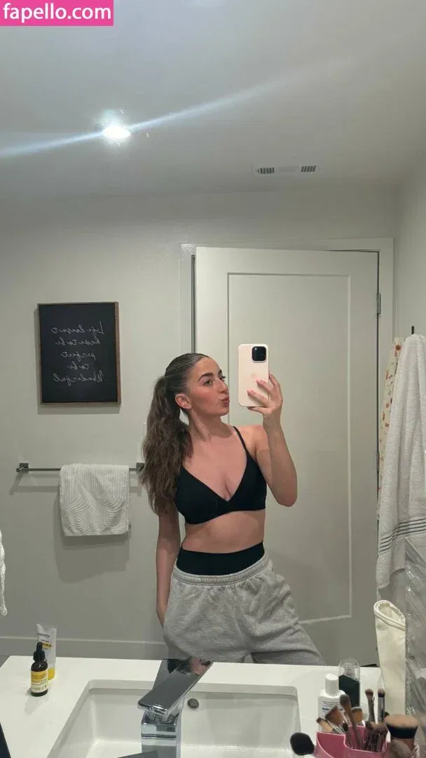 Gianina Paolantonio Onlyfans Photo Gallery 