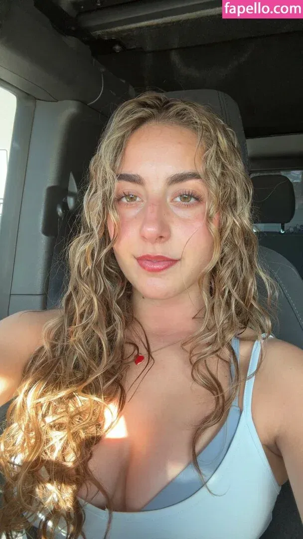 Gianina Paolantonio Onlyfans Photo Gallery 