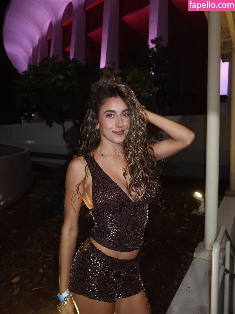 Gianina Paolantonio Onlyfans Photo Gallery 