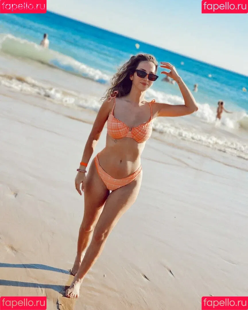RitinhaYoutuber Onlyfans Photo Gallery 