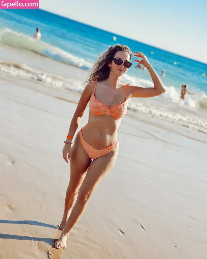 RitinhaYoutuber Onlyfans Photo Gallery 