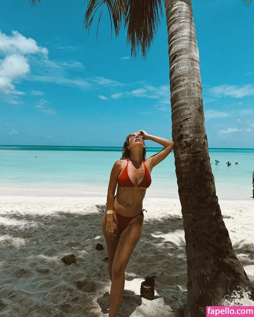 RitinhaYoutuber Onlyfans Photo Gallery 