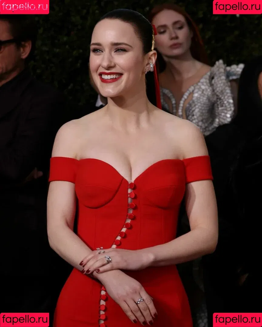 Rachel Brosnahan (Marvelous Mrs. Maisel) Onlyfans Photo Gallery 