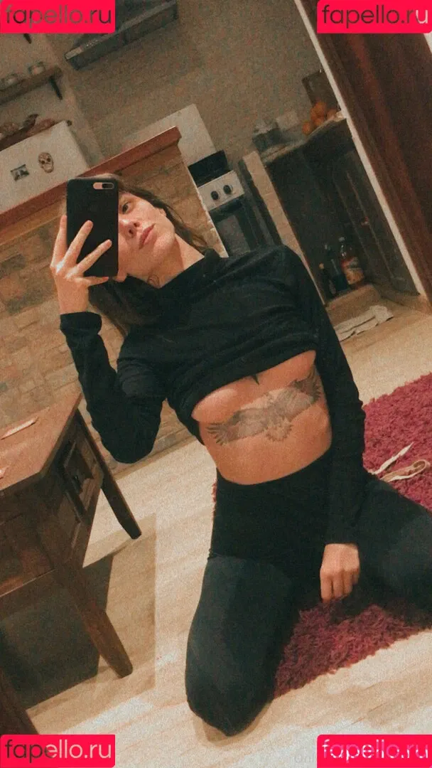 rommi2 Onlyfans Photo Gallery 