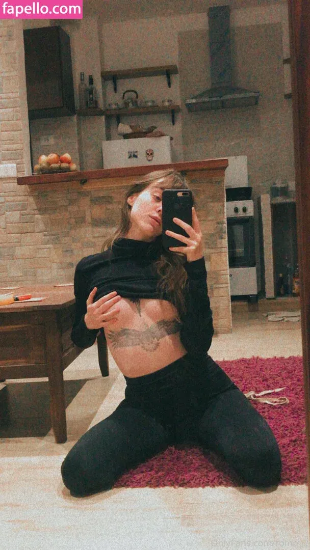 rommi2 Onlyfans Photo Gallery 