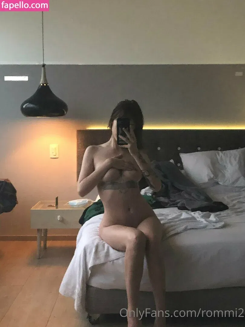 rommi2 Onlyfans Photo Gallery 