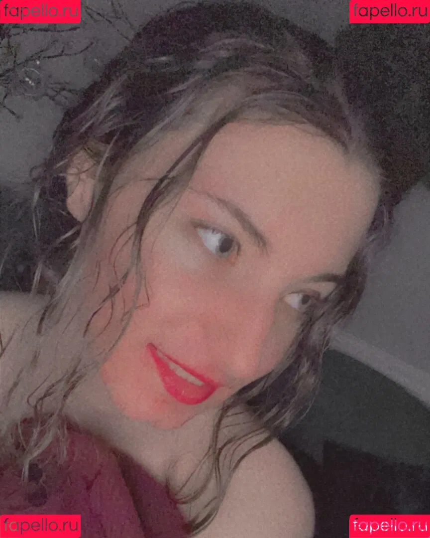 RealRS Onlyfans Photo Gallery 