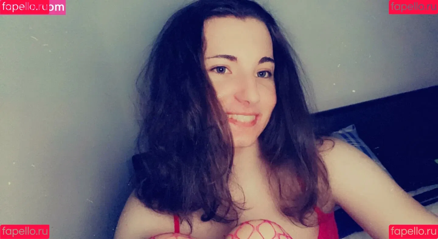 RealRS Onlyfans Photo Gallery 