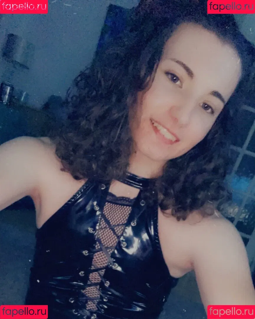 RealRS Onlyfans Photo Gallery 