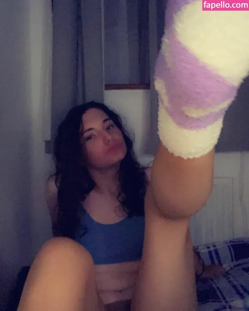 RealRS Onlyfans Photo Gallery 